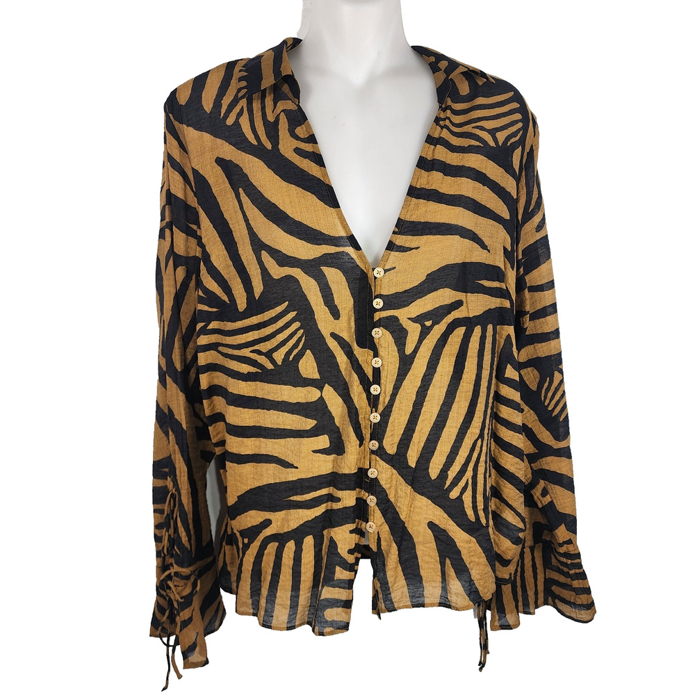 Express Women Tie Cuffs Long Sleeve Button Front Top M V Neck Animal Print Light